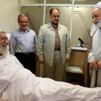 عيادة العلماء والشخصيات للإمام الخامنئي حفظه الله في المستشفى